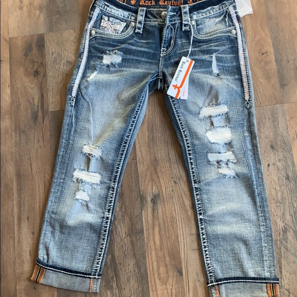 Rock revival capris